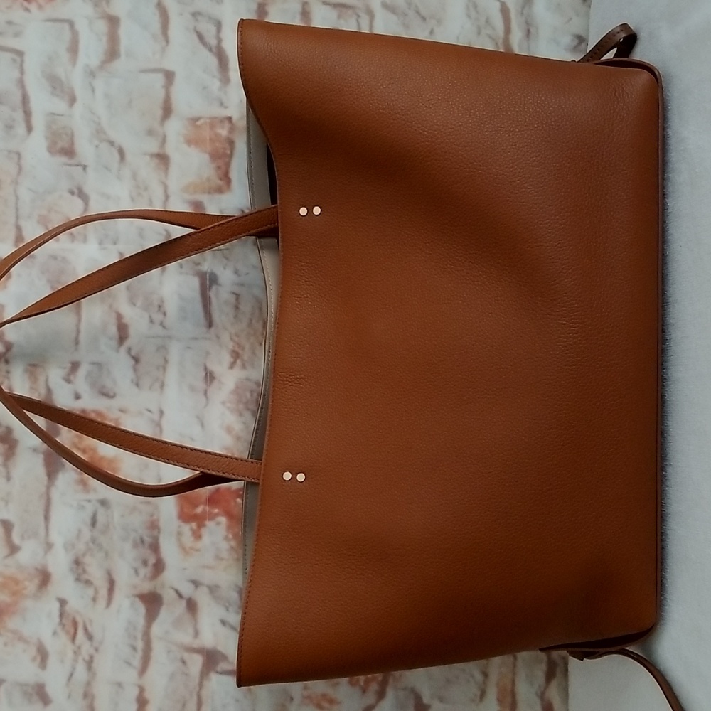 Chloe Sense Medium Calfskin Tote Bag - Picture 7 of 14